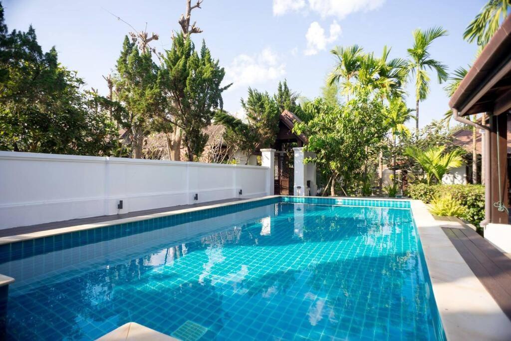 Sclass Villa & Swimming Pool , 10 Min From Airport 清邁 外观 照片